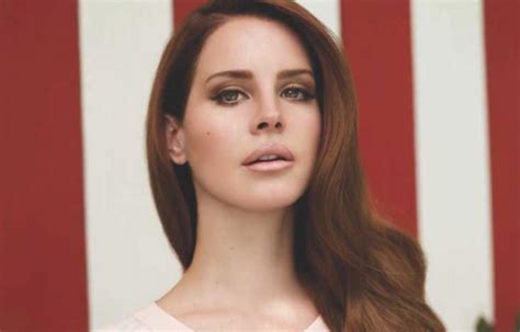 what kind of music does lana del rey sing? the melancholic allure of her songs